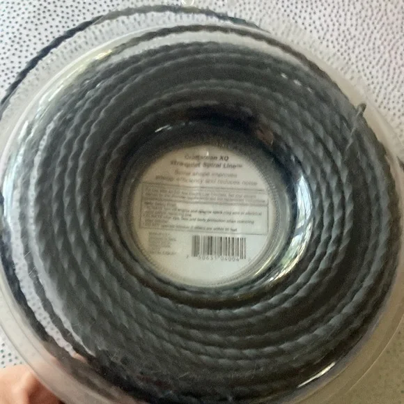 Craftsman spiral shape improves energy efficiency and reduces noise used - Picture 4 of 5